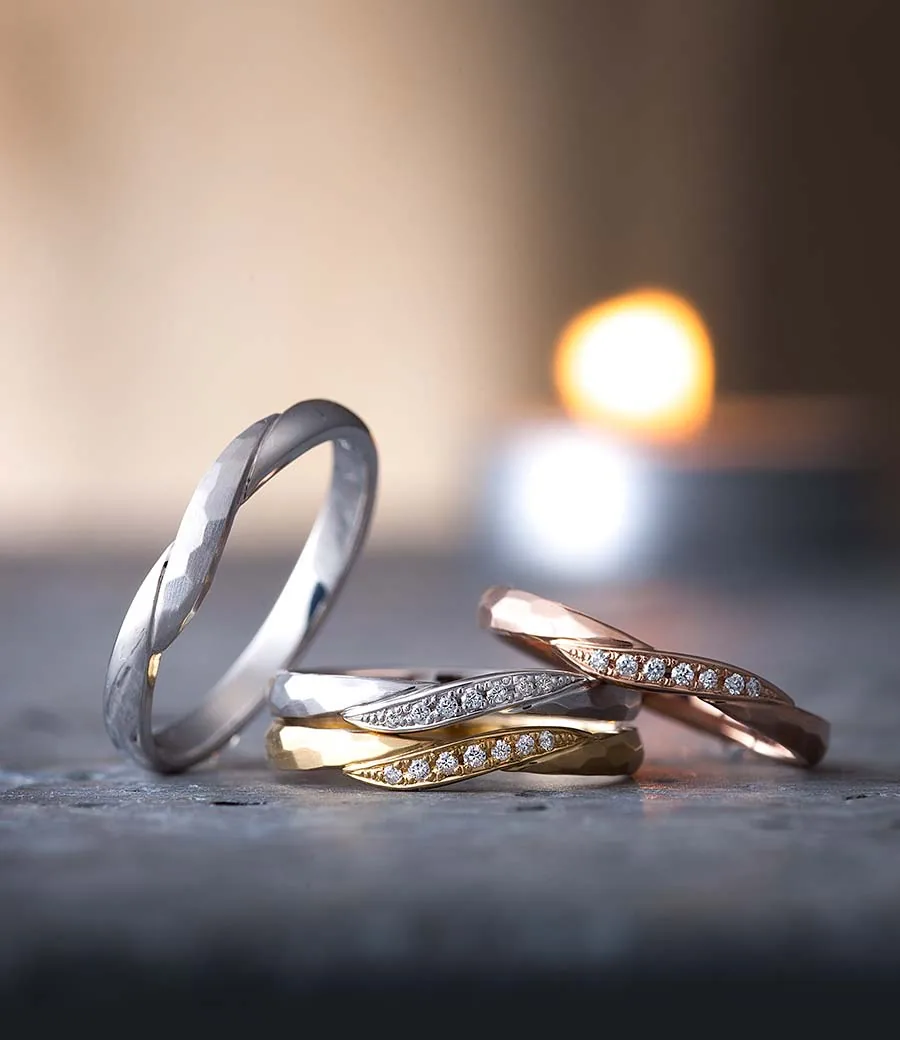 Liebe wedding ring